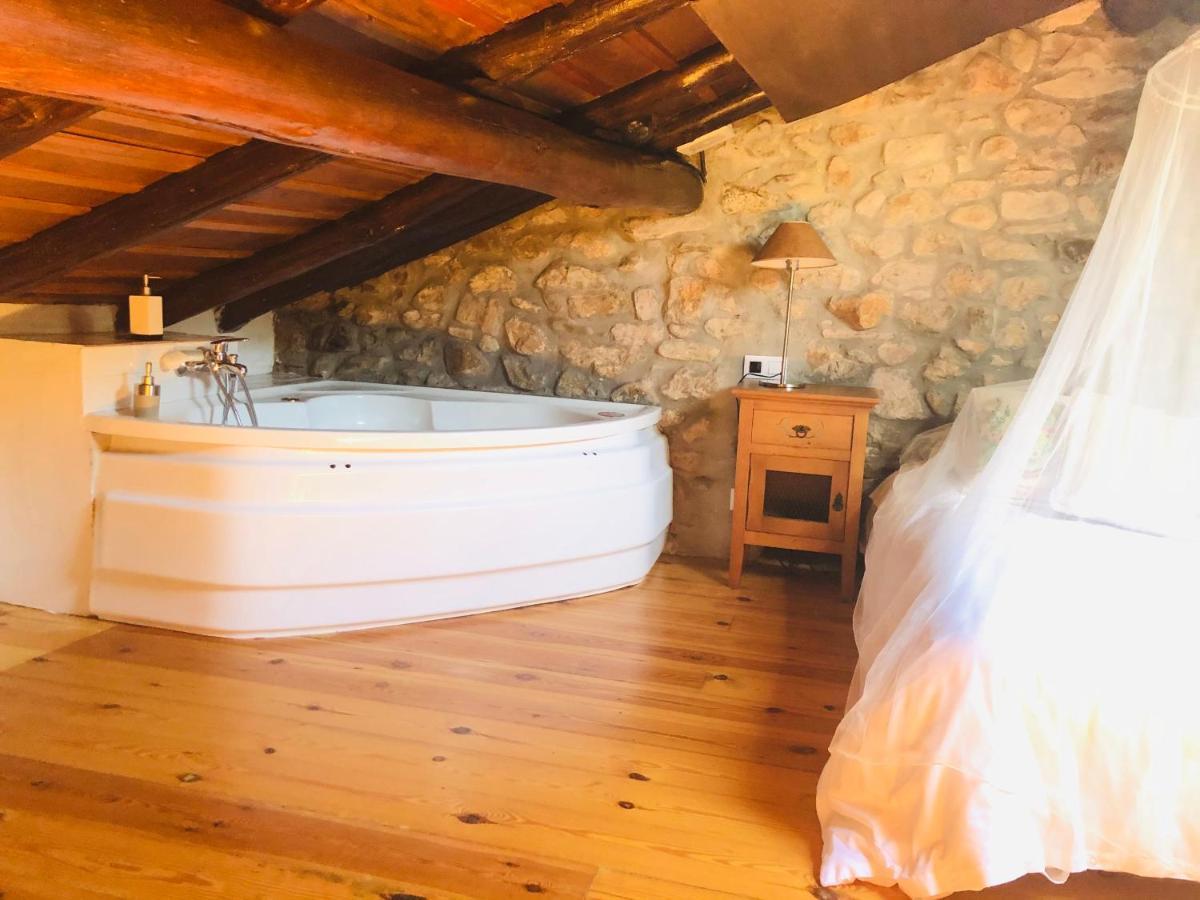 Hdec Hosteria De Castaneda Alojamiento Turistico ปวนเตเวียสโก ภายนอก รูปภาพ